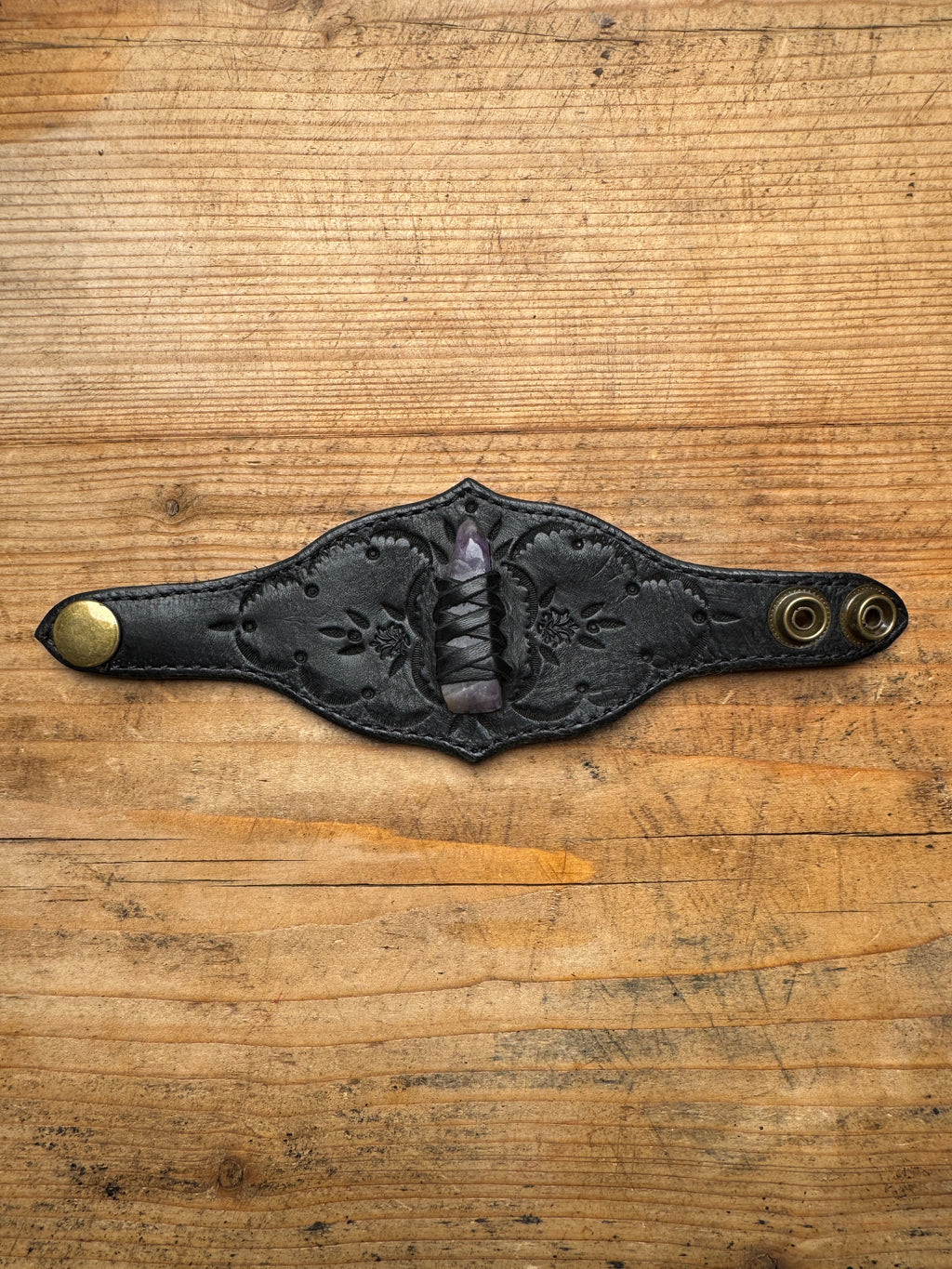 Shadow- Crystal Cuff