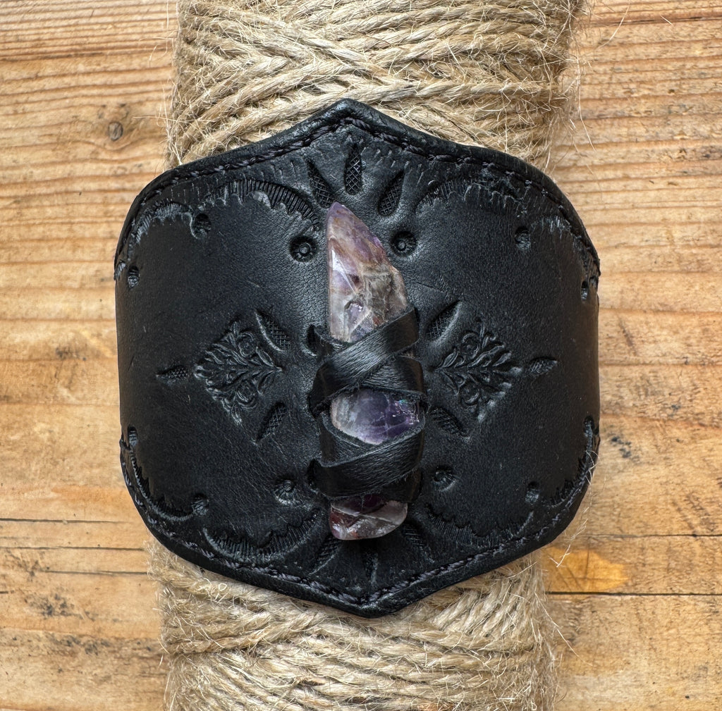 Midnight- Crystal Cuff